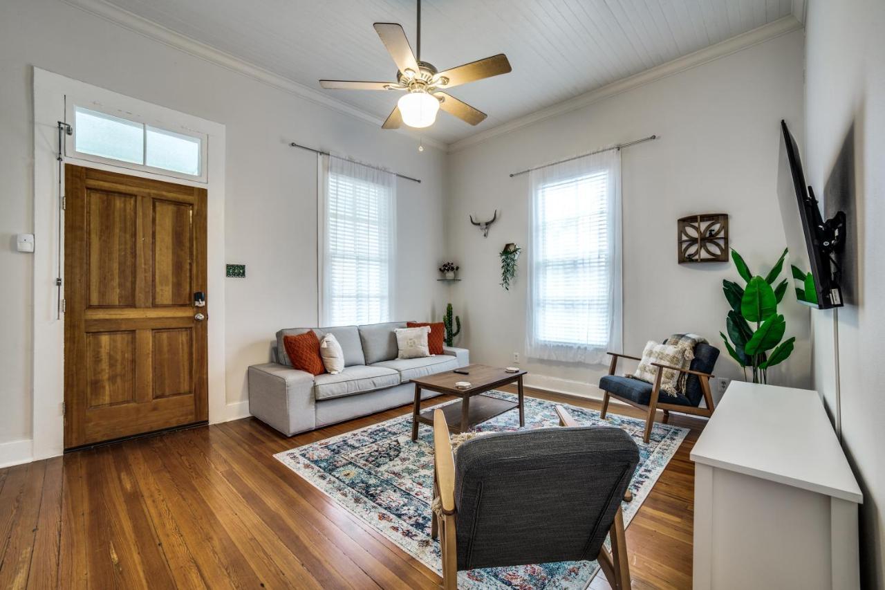Downtown Historic 2Bdrm, Walk To Riverwalk, Alamo; Beautifully Renovated! San Antonio Ngoại thất bức ảnh