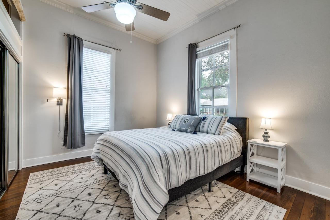 Downtown Historic 2Bdrm, Walk To Riverwalk, Alamo; Beautifully Renovated! San Antonio Ngoại thất bức ảnh
